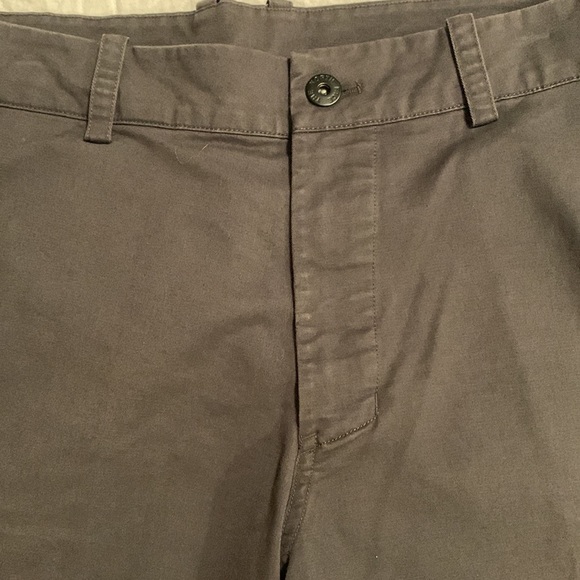 The North Face Men’s Standard Shorts - Picture 4 of 16